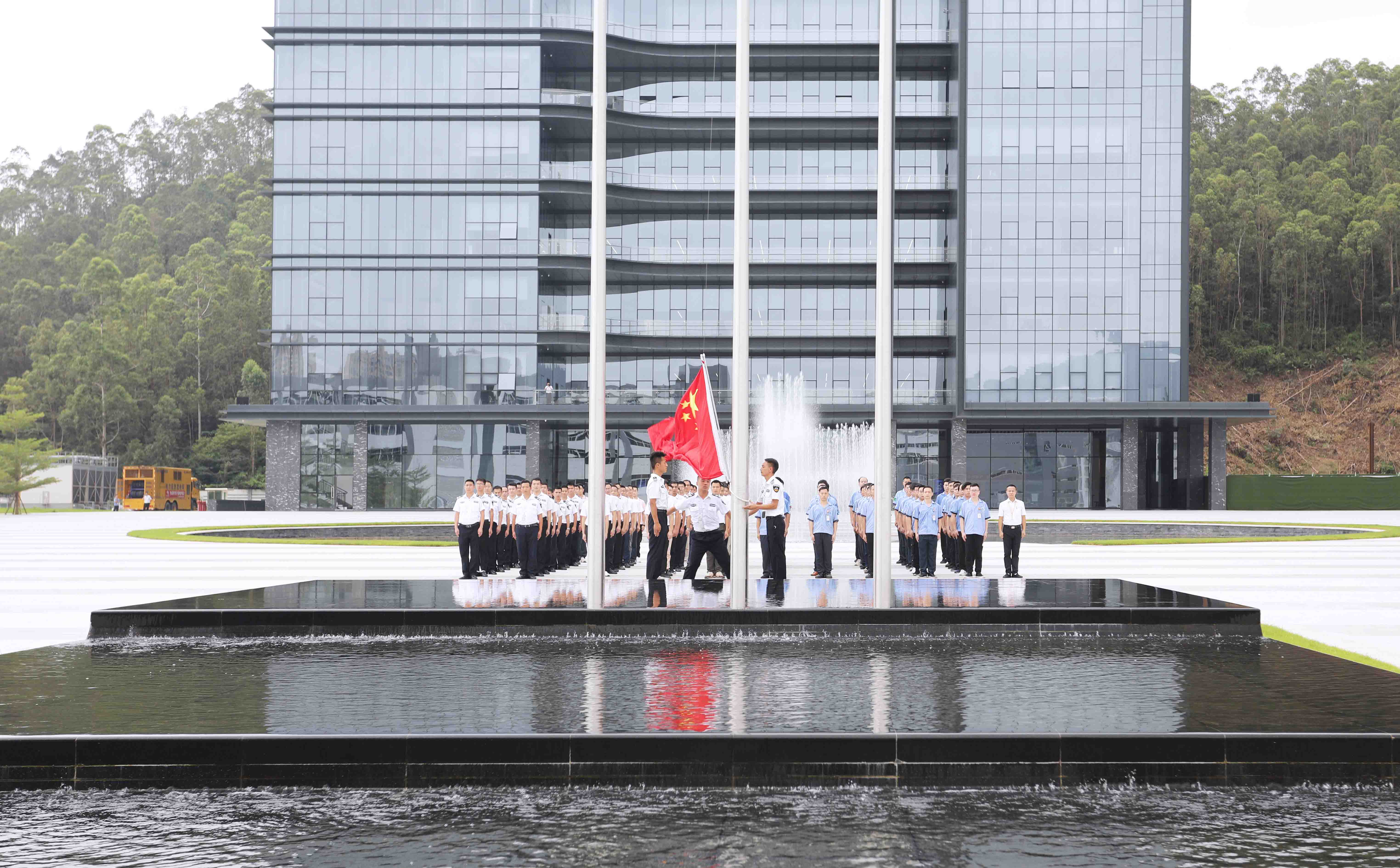 星空电竞科技举行八一退伍军人活动